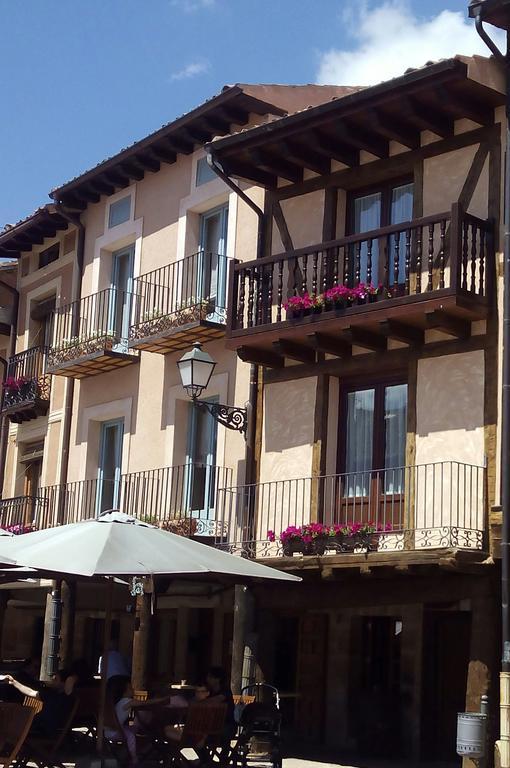 Apartamentos La Alborada Medieval Ayllon Exterior photo